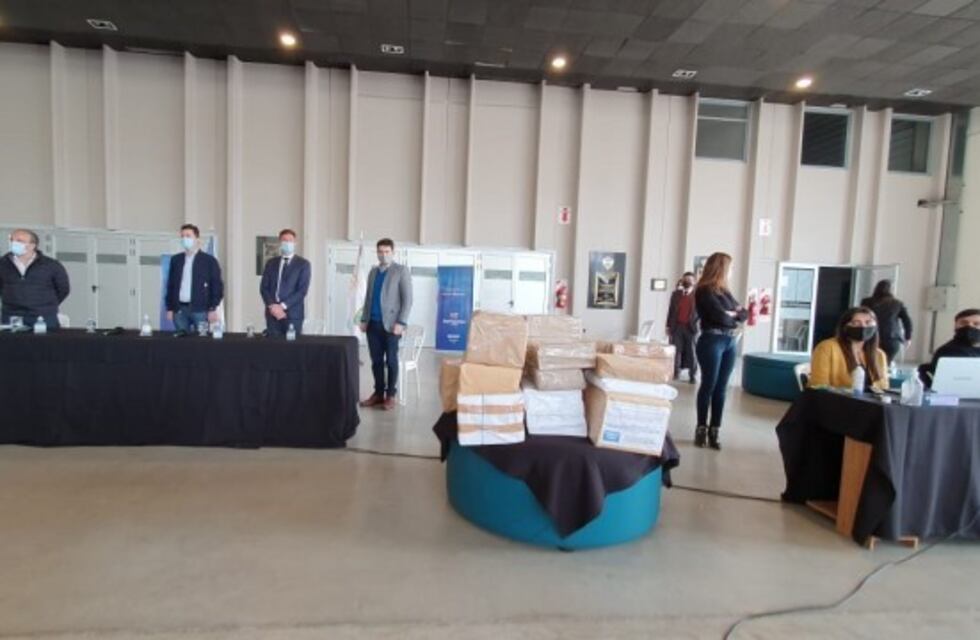 Se llevó a cabo el acto de apertura de sobres del llamado a licitación por la obra de cloacas