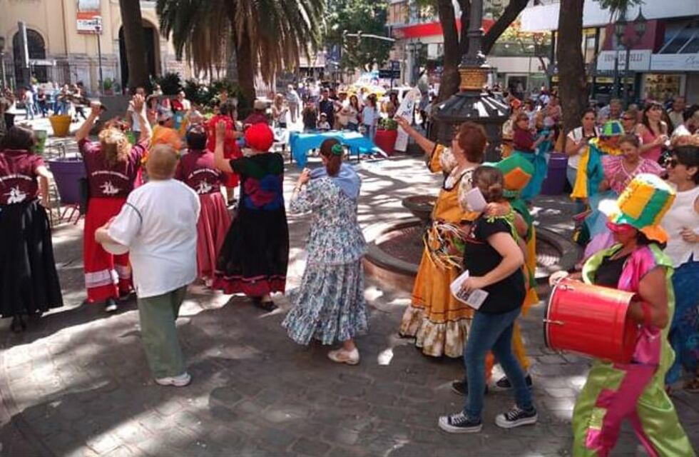 PAMI organiza actividades para festejar el día del jubilado