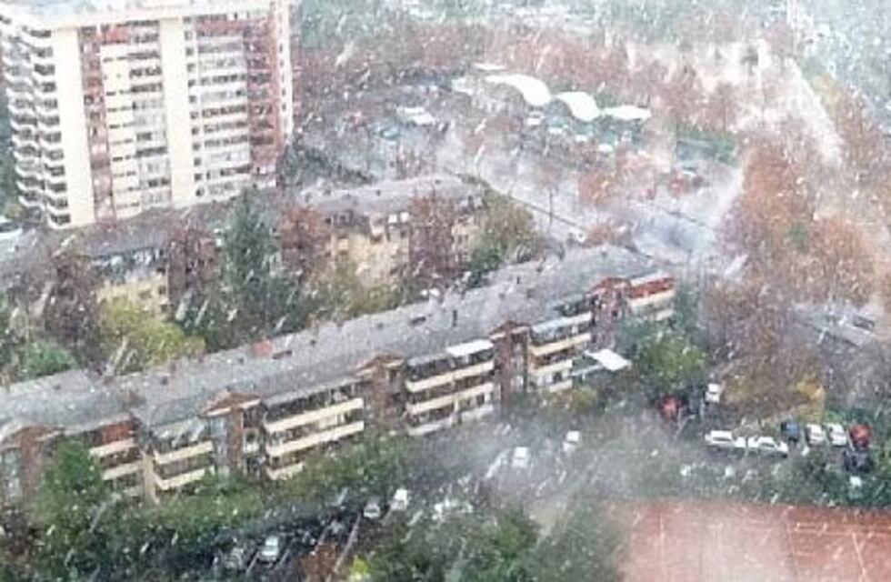 Santiago de Chile amaneció con nieve tras 46 años