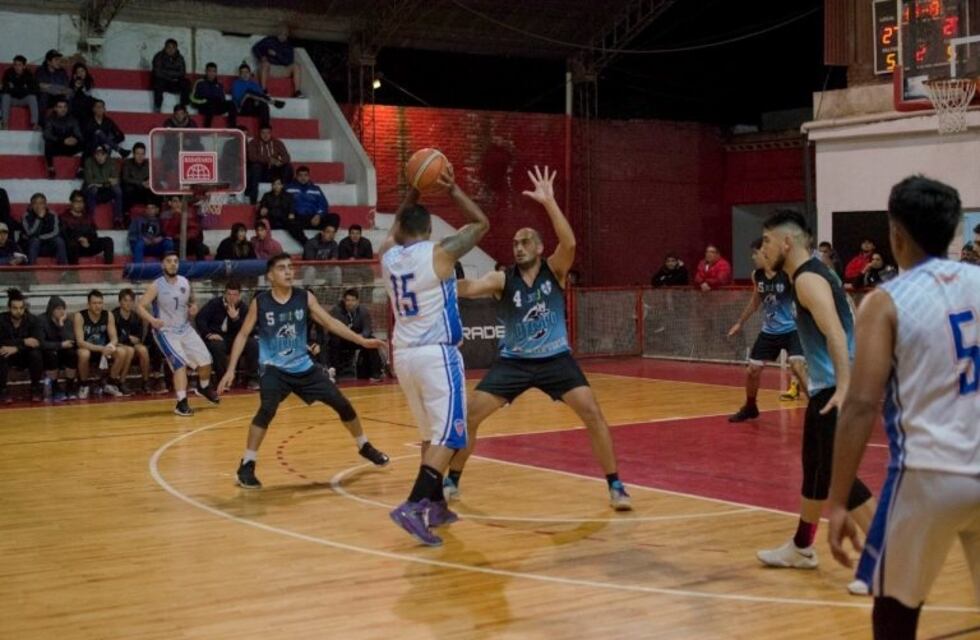 Básquet: Facundo venció a Ateneo y se aseguró el ascenso