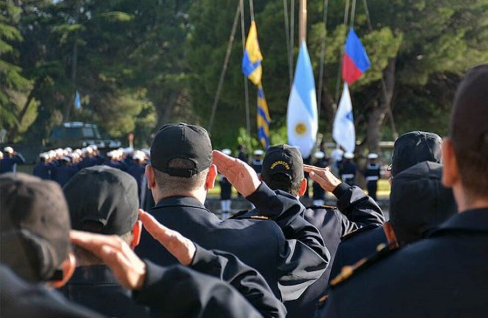 Llegarán 100 postulantes provenientes de todo el país a Puerto Belgrano
