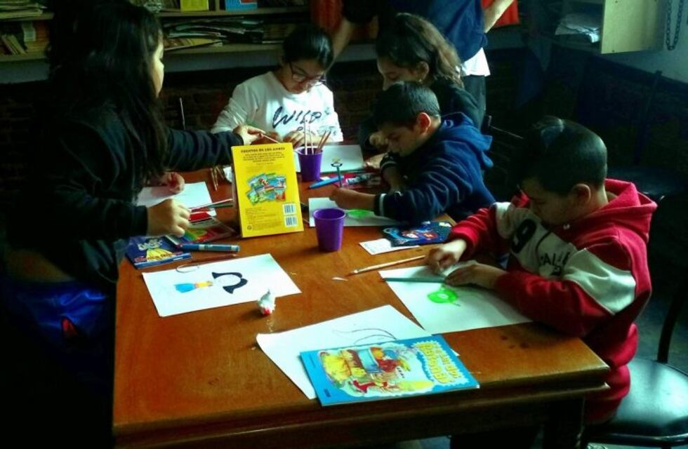 Nuevamente faltan bancos en el nivel inicial de los colegios privados