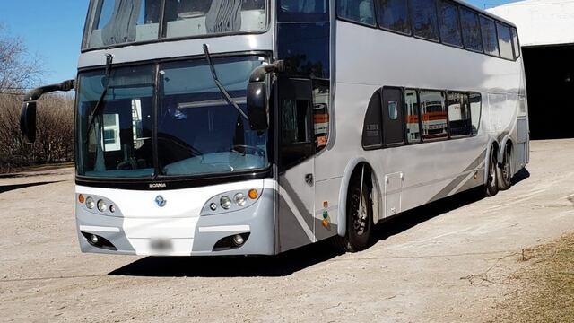 ¿Sacarán los micros de doble piso de las rutas argentinas?
