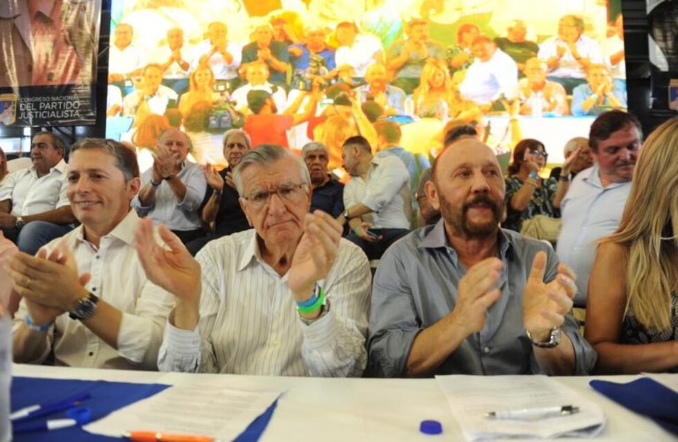 Con la presencia de dos gobernadores, el PJ llama a la unidad