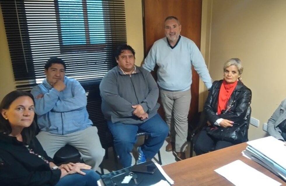 Los feriantes de Viedma recibirán 30 stands gestionados en Nación