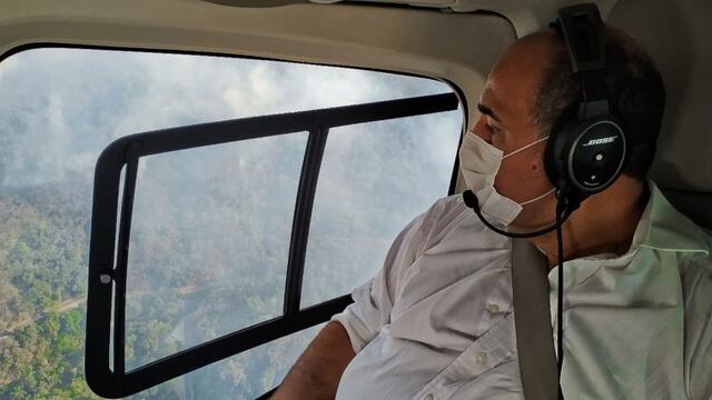 Incendios en Tucumán: Manzur recorrió las zonas del cerro San Javier\u002E (SECPT)