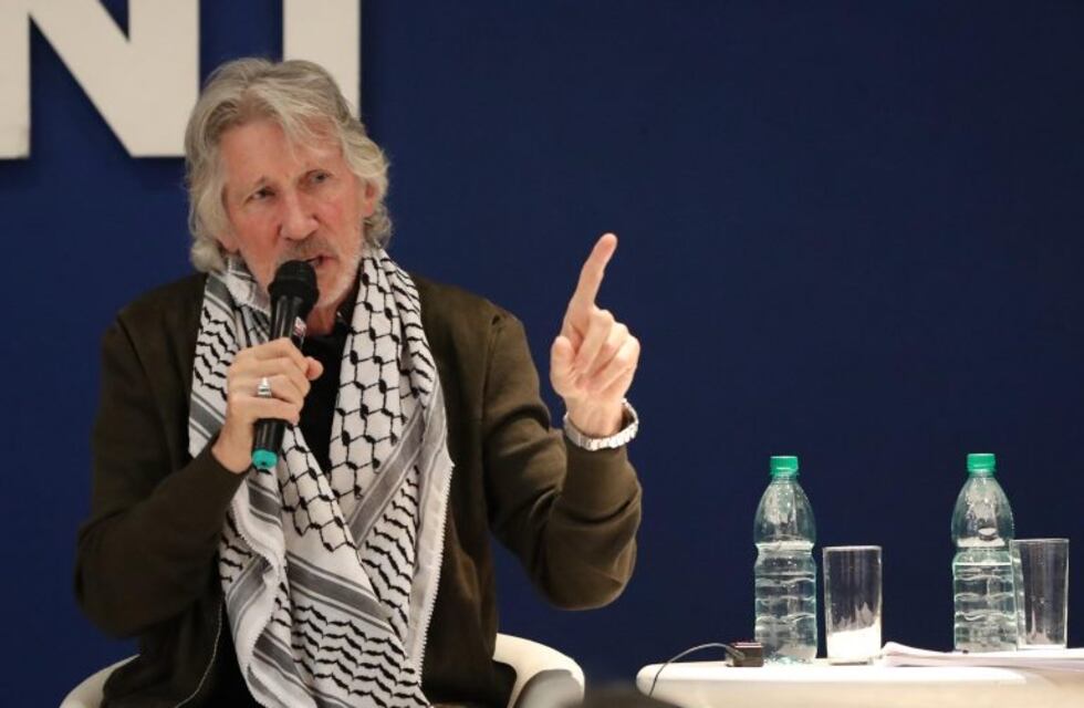 Para Roger Waters, el concierto por ayuda humanitaria para Venezuela es un "truco"
