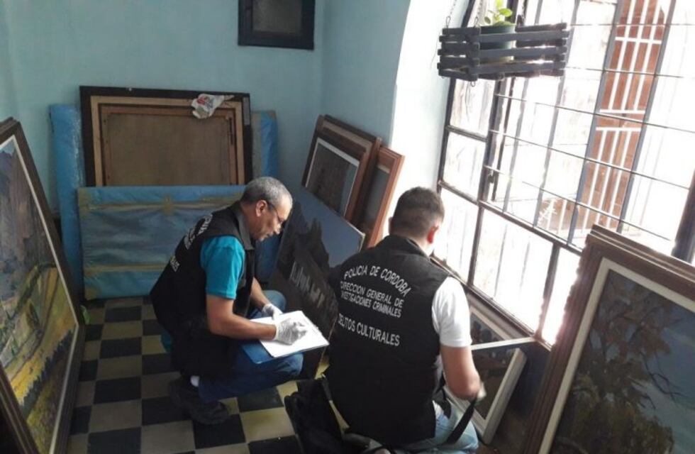 Secuestran pinturas de José Malanca en una casa de barrio Colón