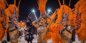 Carnaval del País - Gualeguaychú\nCrédito: Comparsa Ara Yeví