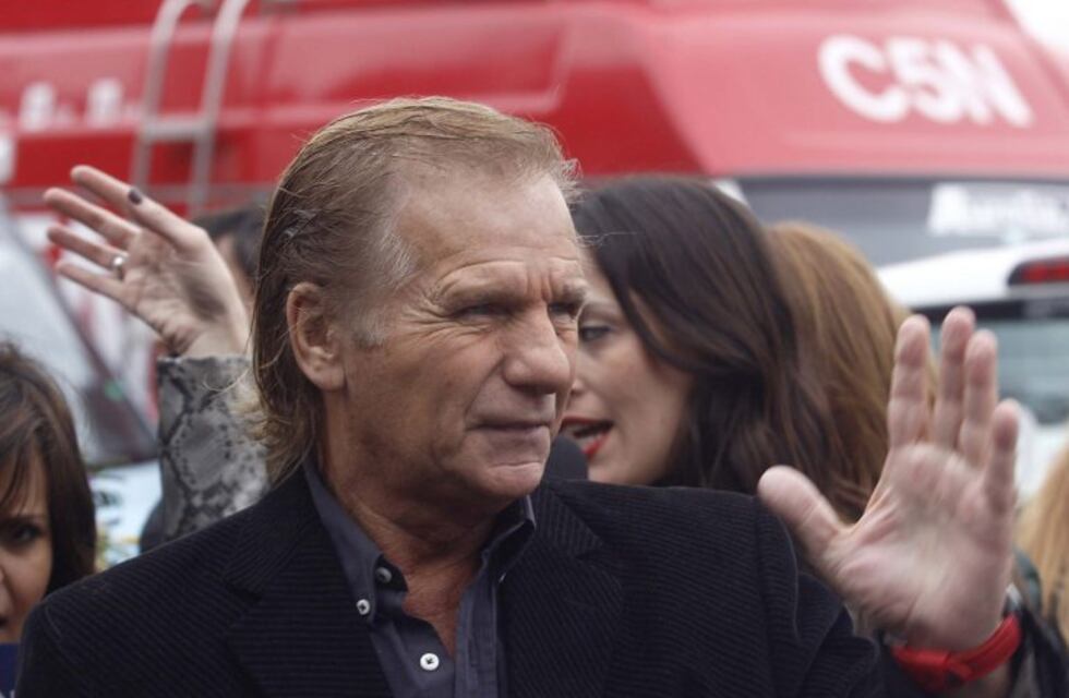 Bambino Veira, sobre el escándalo en Independiente: "En mi vida vi una cosa igual"