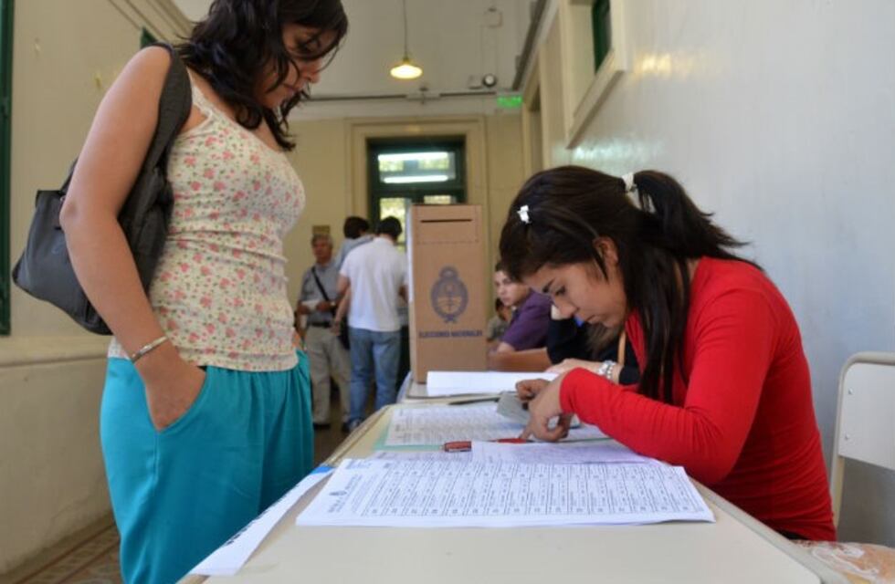 Multarán a los mendocinos que no voten en las PASO