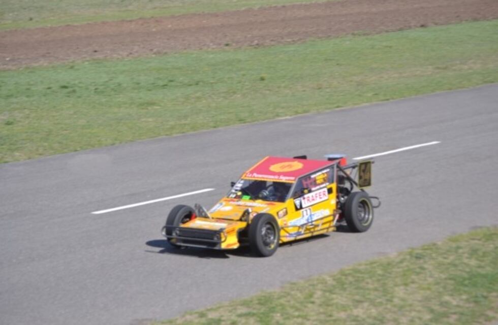 Minicross: el tresarroyense Felipe Yané lidera el campeonato a una fecha del final.