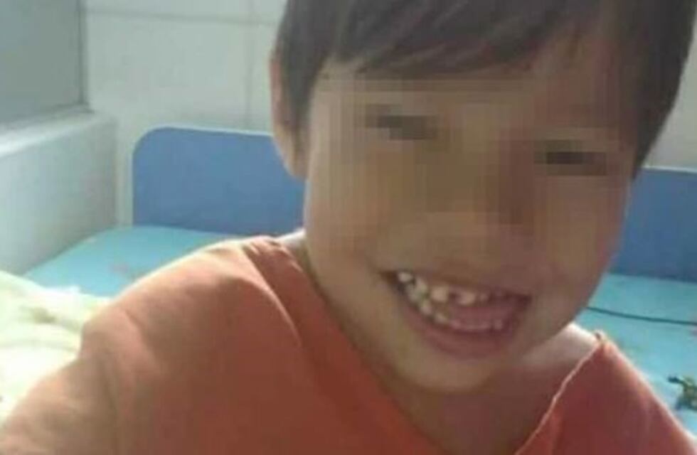 Encarcelaron a un médico que se equivocó y dejó sin riñones a un niño