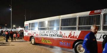 Micro del Club Calera Central