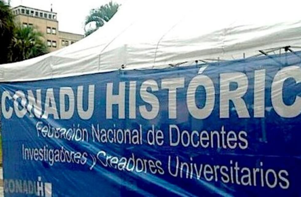 Hay acuerdo con docentes universitarios, pero el paro sigue en la UNC