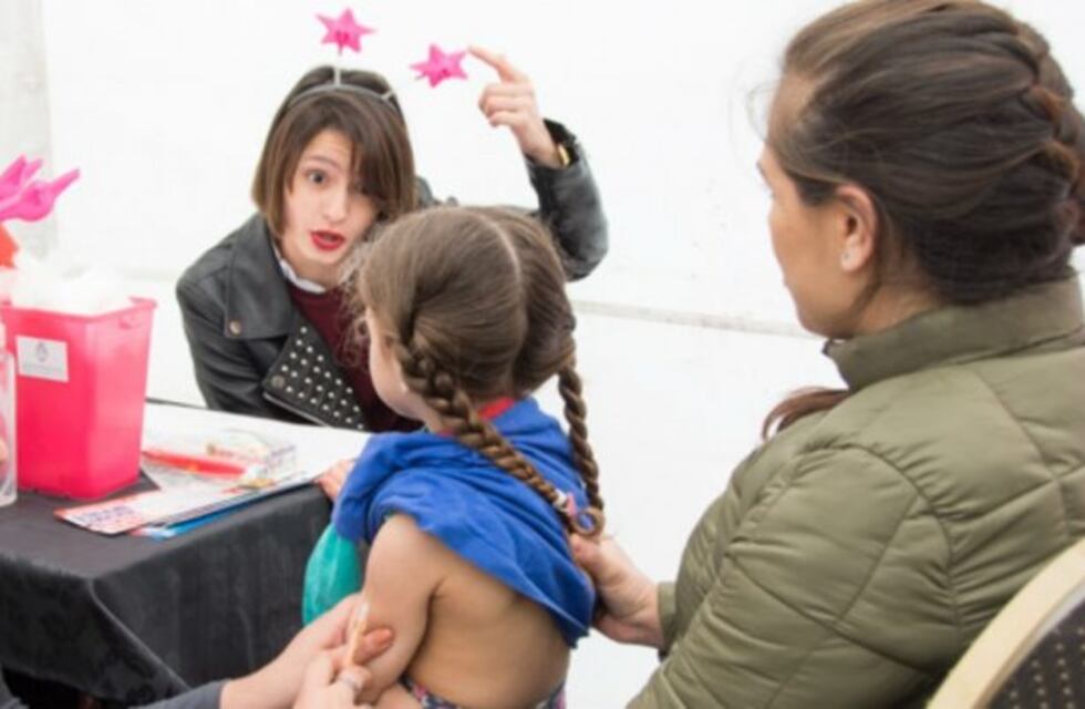 Continúan los fines de semana de vacunación contra el sarampión