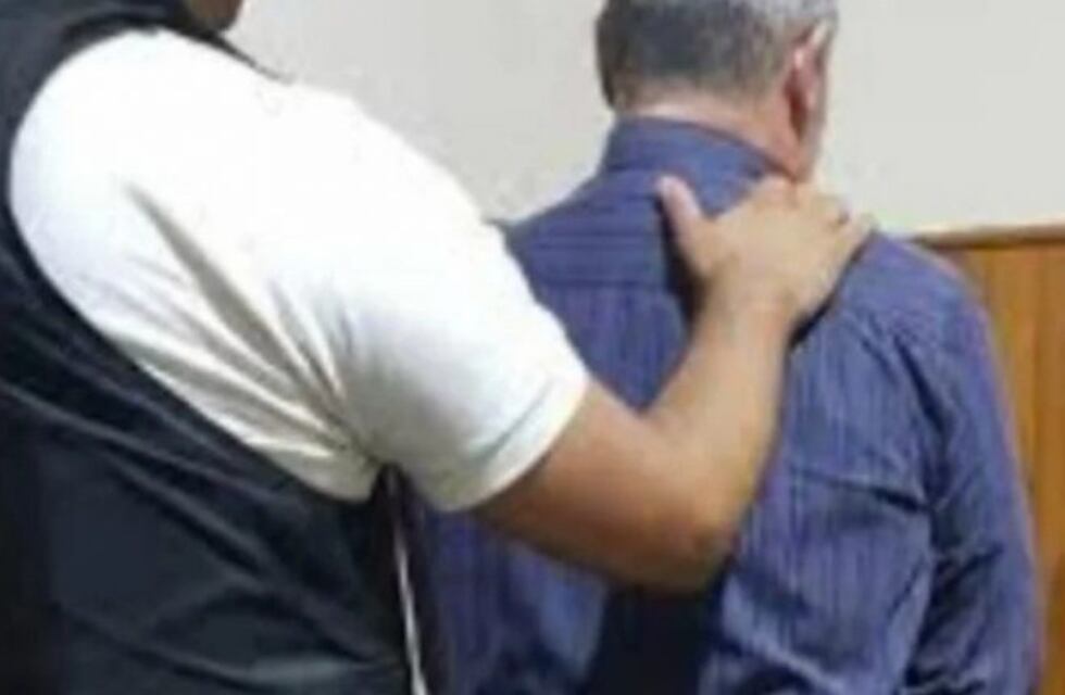 Violó a su hija y tuvo seis hijos con ella: pide la prisión domiciliaria