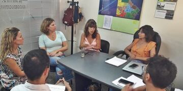 Funcionarios de Educación y de Salud Mental coordinaron las acciones a llevar adelante\u002E (Prensa Gobierno del Chaco)