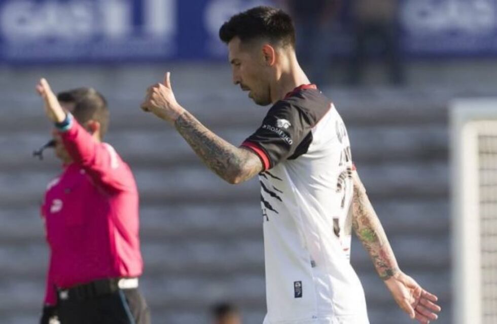 Pidieron la captura internacional de Jonathan Fabbro por violación