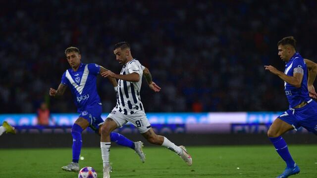 La potencia de Michael Santos en el Talleres-Vélez (Ramiro Pereyra / La Voz)
