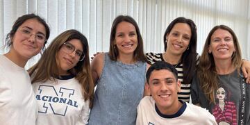 Alumnos de "La Nacional" con la concejala María Paz Caruso
