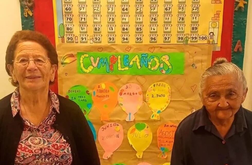 Nunca es tarde: tienen 79 y 83 años y están aprendiendo a leer y escribir en una escuela de Córdoba