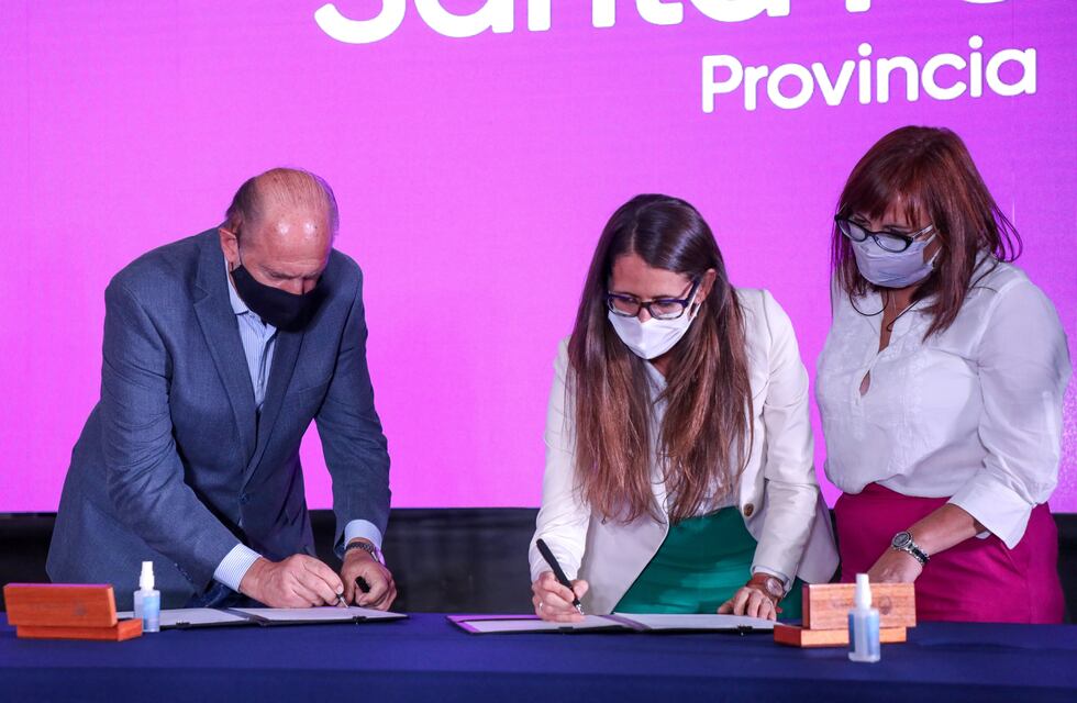 Anuncian proyecto para crear Ministerio de Igualdad y Género en Santa Fe