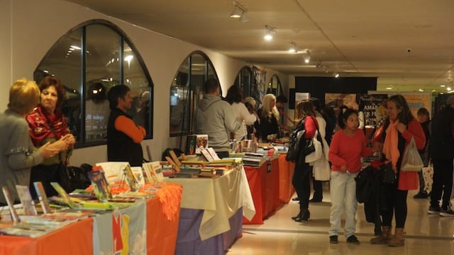 Feria del libro en Carlos Paz