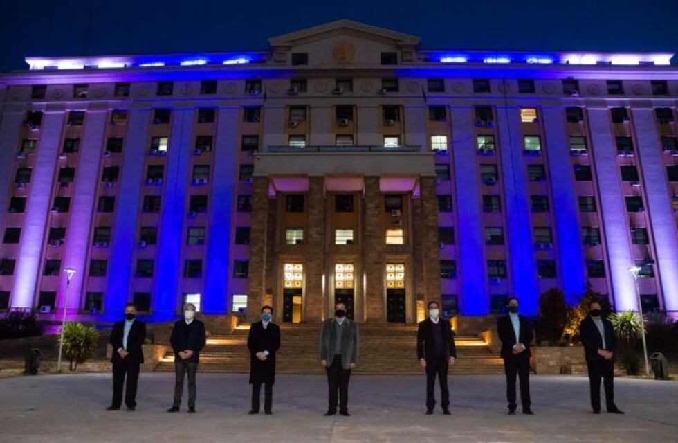 La fachada de la Casa de Gobierno conmemoró los 26 años del atentado a la AMIA