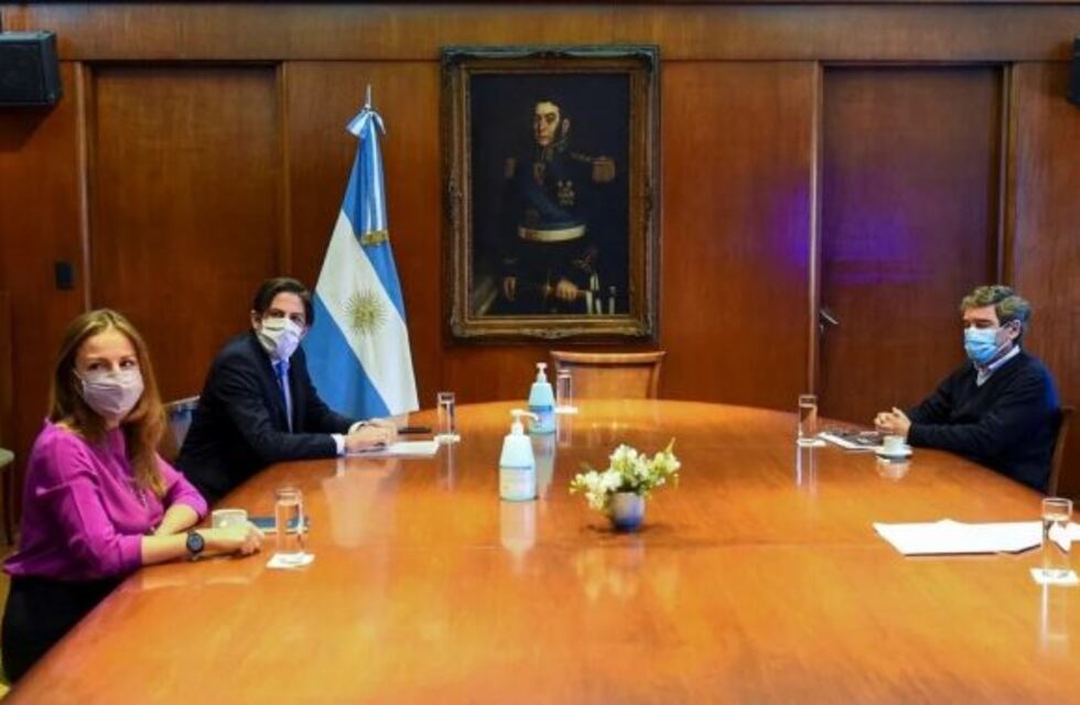 Nicolás Trotta aseguró que "por el momento" no habrá clases presenciales en la Ciudad