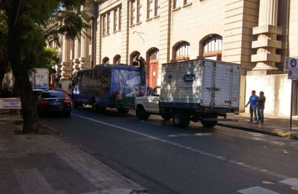 Cortes de tránsito y acampes de trabajadores por la crisis de SanCor
