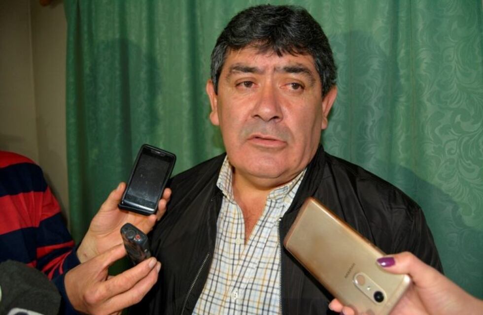 La oficina de Ética Pública intimó a un edil a renunciar por recibir tierras municipales