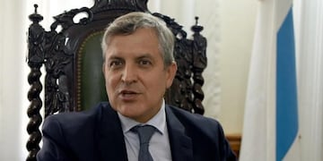 Leiva cuenta con la confianza y todo el apoyo de Juan Manzur\u002E