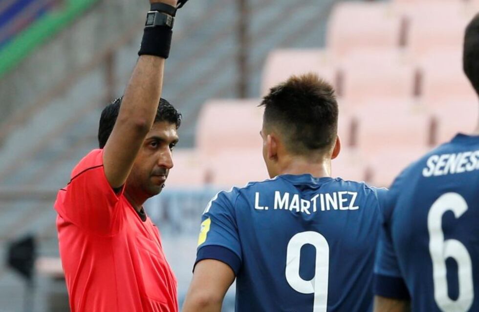Argentina perdió 3 a 0 contra Inglaterra en el debut del Mundial Sub-20