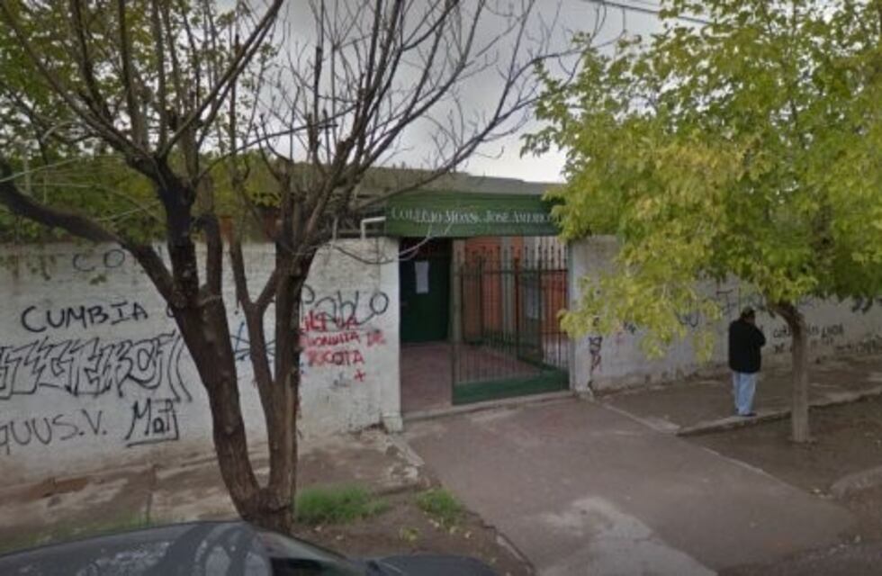 Escándalo en un colegio sanjuanino por un baile hot en el aula