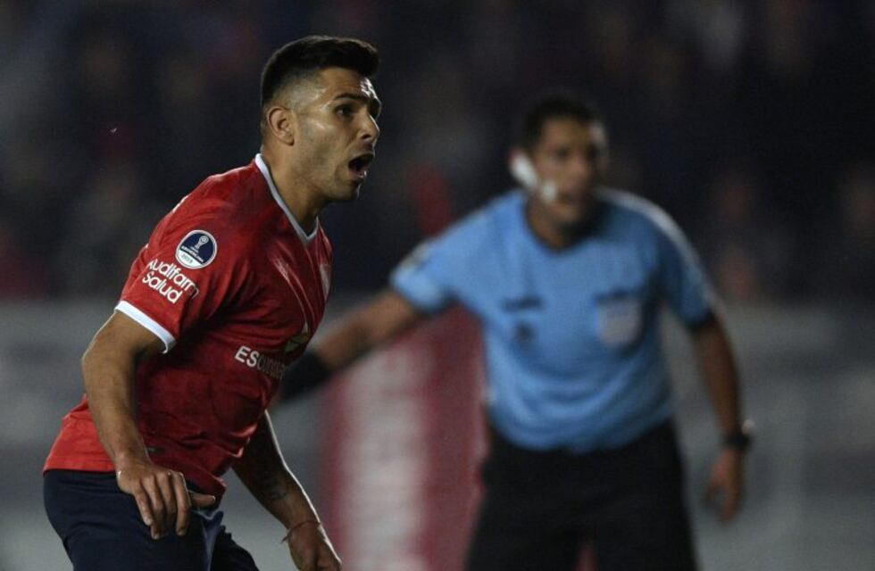 Independiente: Silvio Romero sufrió una leve distensión y está en duda para visitar a Vélez