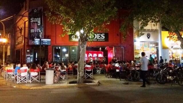 Bar en San Luis 'Say no More'.