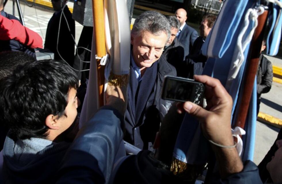 En redes sociales, Macri saludó a los periodistas en su día