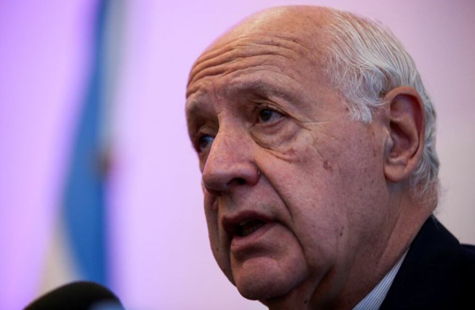 Lavagna replicó punto por punto las propuestas que el Gobierno nacional quiere discutir con la oposición
