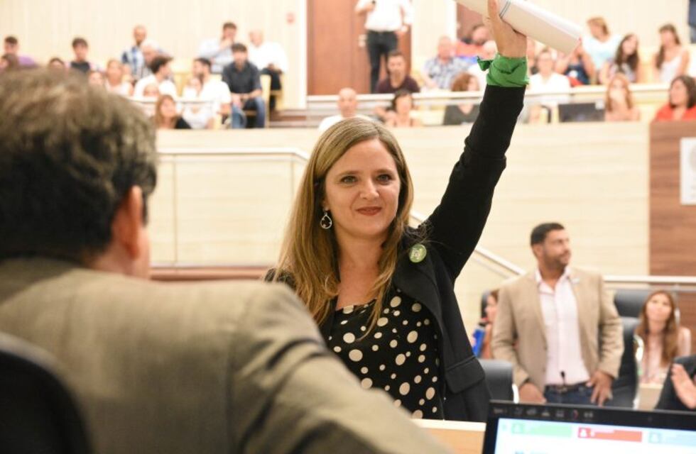 Jesica Pellegrini asumió en el Concejo en lugar de Eduardo Trasante