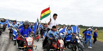Bolivia's President Evo Morales arrives to a rally in Chimore in the Chapare region, Bolivia, May 18, 2019 Diego Valero/Courtesy of Bolivian Presidency/Handout via REUTERS\u002E ATTENTION EDITORS - THIS IMAGE WAS PROVIDED BY A THIRD PARTY\u002E