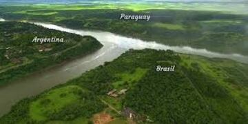Los ríos Paraná e Iguazú en la Triple Frontera\u002E (web)