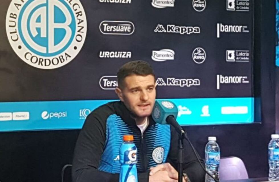 Belgrano presentó al delantero Pablo Vegetti