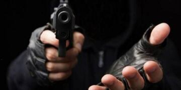 Un robo a mano armada en una despensa en Arroyito