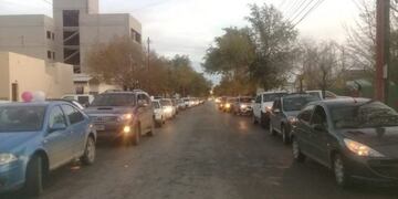 Marcharon por la maestra jardinera que denunció abuso sexual en el Hospital