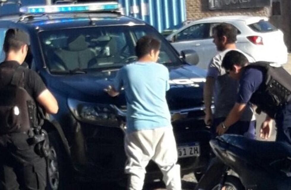 Detuvieron a una familia y le secuestraron cinco vehículos robados