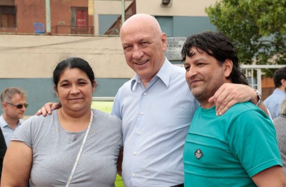 Va por la segunda: Antonio Bonfatti se lanzó como precandidato a gobernador