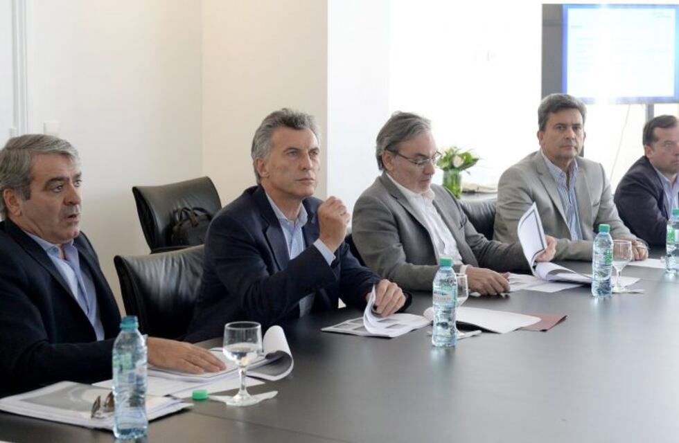 Macri siguió la marcha de la CGT desde Olivos, mientras que los ministros cuestionaron la protesta