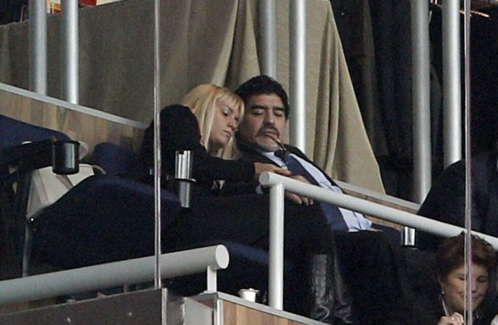 Diego Maradona y Rocío Oliva se casarían en Italia después del partido por la paz del miércoles