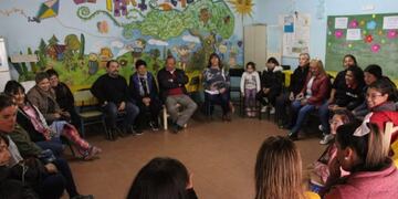 Sánchez visita los barrios Ruta 3 Sur y Olimpo (prensa)